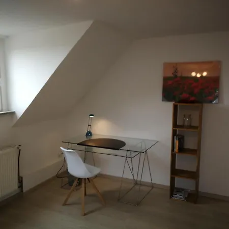 Helle, Gemutliche Dachgeschoss Apartman Garbsen